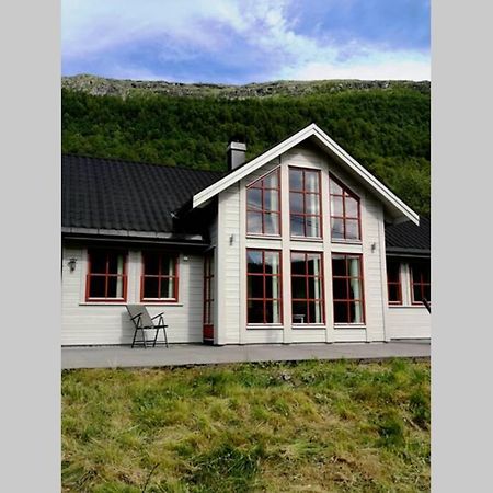 Casa Kleiv I Sogndalsdalen Vila Exterior foto